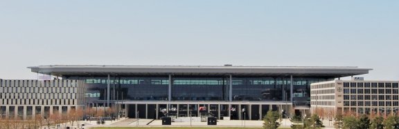 Berlin & Leipzig airports – low-cost parking